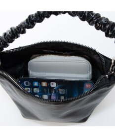 UNBILLION カシュカシュ cachecache / ギャザーハンドルメタリックミニショルダー