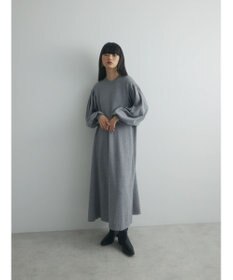 Green Parks armonia. 袖ボリュームニットワンピース