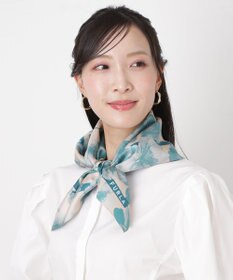 MOONBAT 【シルク100%】FURLA (フルラ) 花柄 シルクプリントスカーフ 65cm×65cm  UV対策 手洗い可能