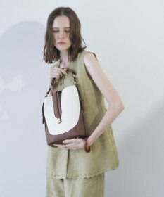 YECCA VECCA ポーチインショルダーバッグ