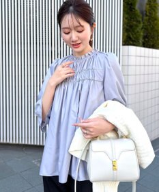 Feroux 【洗える】スタンドネックシャーリング ブラウス