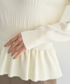 YECCA VECCA 金釦ペプラムニット