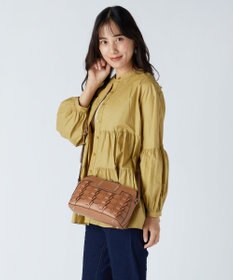 LA BAGAGERIE 【veganview】v piece mesh shoulder bag