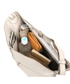 UNBILLION アトランタ ATLANTA / やぎ革軽量ショルダーL