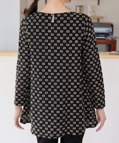 Tiaclasse 【洗える】花柄カットレースフレアトップス