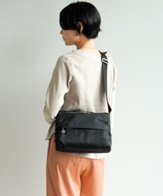 ACE BAGS & LUGGAGE PROGRES サージュ ショルダーバッグ ヨコ 68372 プログレ