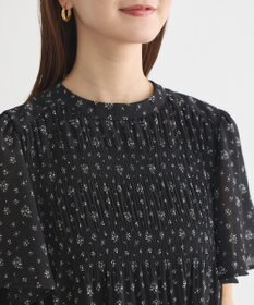 earth music&ecology マジョリカプリーツ半袖ブラウス