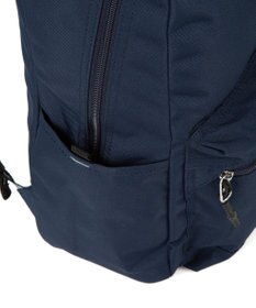 ACE BAGS & LUGGAGE Champion エスター リュックサック 20L 63884 チャンピオン