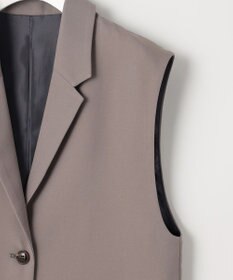 Feroux 【洗える】バックペプラム ジレ