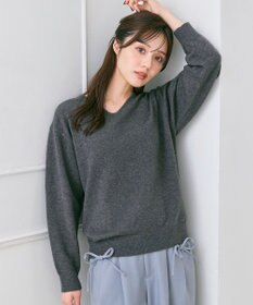 Feroux Vネックニットプルオーバー