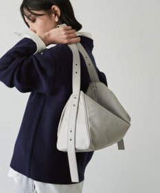 russet トライアングルショルダーバッグ(CE-1675)