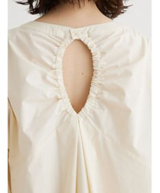 Green Parks ■ＥＳＣＡＲ　バックオープンギャザーワンピース