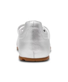 STEVE MADDEN JOISIE クロスストラップフラットスニーカーシューズ