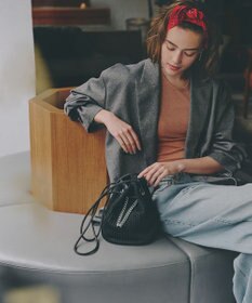 LeSportsac CHAIN CROCHET SM BUCKET/ブラッククロシェ