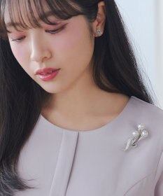 Tiaclasse パールリーフブランチブローチ