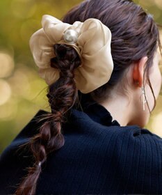 Tiaclasse パール付きオーガンジーシュシュ