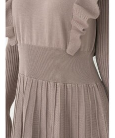 earth music&ecology ショルダーフリルニットワンピース