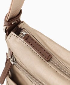 LA BAGAGERIE モノグラム　スクエアナイロンショルダー　Sサイズ