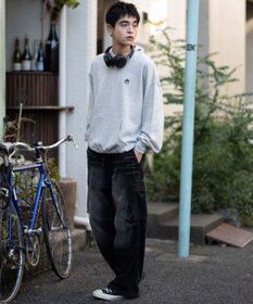 WEGO 【ユニセックス着用ITEM/SMLサイズ展開/裏起毛】ワンポイント刺繍プルパーカー