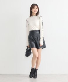 earth music&ecology シンセティックレザーショートパンツ