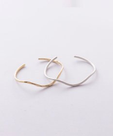 Pisceans ウェイビーラインバングル