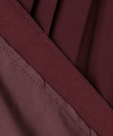 自由区 バックサテンアムンゼン プリーツスカート