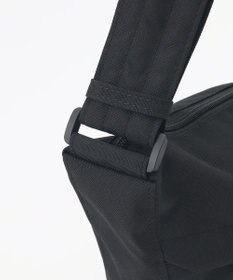 LA BAGAGERIE 【maison vert】 【CORDURA re/cor生地使用】コーデュラ撥水ボディバッグ