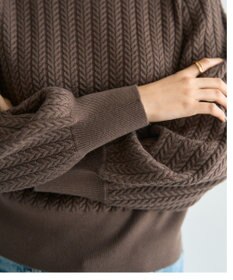 YECCA VECCA 金釦ミニケーブルニット