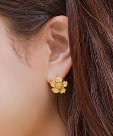 Tiaclasse カラーフラワーピアス