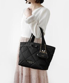 TOCCA POINT OF PEARL EARHOLDER 小物入れ