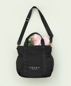 TOCCA 【WEB＆一部店舗限定・撥水・環境にやさしい素材】SANA SIDEPOCKET TOTE トートバッグ