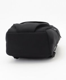 ICB 【A4サイズ収納可】ダイバー素材８ポケットリュック