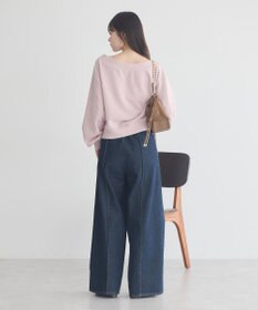 earth music&ecology ショート丈ワンポイント刺繍オフショルスウェット