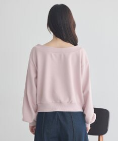 earth music&ecology ショート丈ワンポイント刺繍オフショルスウェット