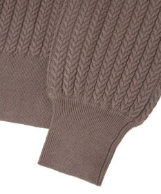 YECCA VECCA 金釦ミニケーブルニット