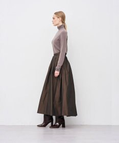 uncrave メモリータフタ フレアスカート