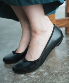 muuc ビーズモチーフのバレエシューズ