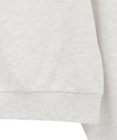 earth music&ecology ショート丈ワンポイント刺繍オフショルスウェット