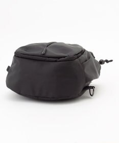 Y'SACCS 【Y’SACCS vous et】フロントファスナークロスボディバッグ