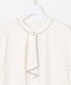 ANY SIS L 【洗える】バイカラーラッフルボウ ブラウス