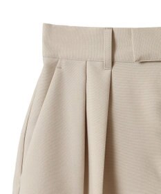 AMERICAN HOLIC タックハーフパンツ