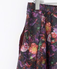 自由区 【カトリエムブーケ】フラワープリントフレアスカート