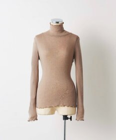 TOQUE 24AW新作〈高垣麗子さん着用〉針抜きスムスハイネックＴ