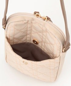 LA BAGAGERIE グリッドキルティングミニショルダー