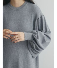 Green Parks armonia. 袖ボリュームニットワンピース