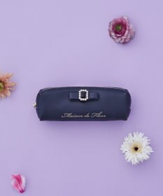 Maison de FLEUR パールビジュー合皮リボンロングポーチ