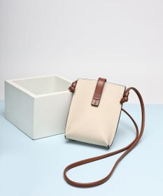 style code 【PADMA/パドマ】ベルトデザイン　シュリンクレザーマルチポシェット