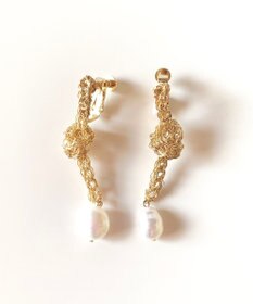 CASUMINO yui white イヤリング