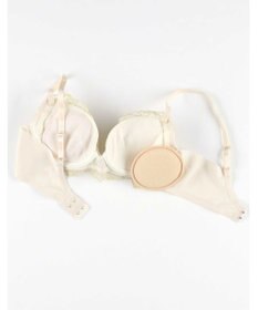 AMPHI ブラジャー 自然なまるみのあるバストシルエット 背中の段差ができにくい整える機能のブラ 【ふわふわブラ】 ブラ BYJ380 アンフィ／ワコール