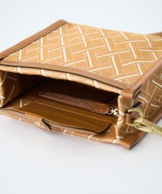 MIYABIYA LAQUOH クロス柄ジャガードショルダーバッグ